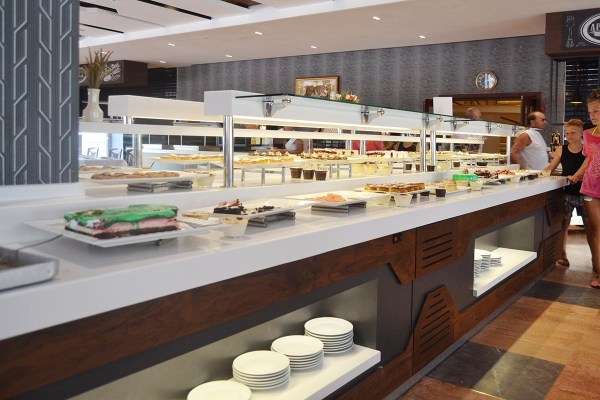Catering & Contract Dining Kitchens